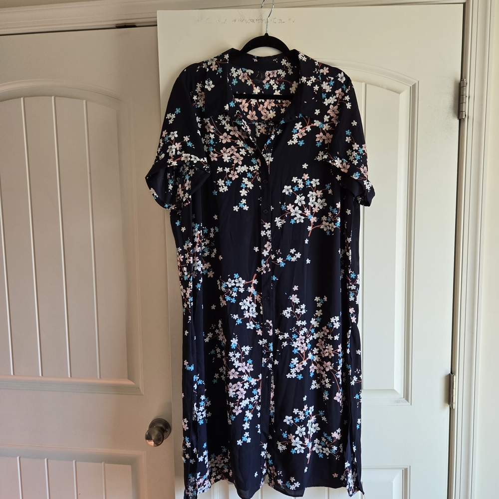 Lane Bryant Floral Button-Up Shirt